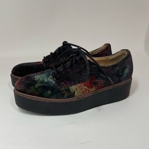 Creeper style velvet platform oxfords